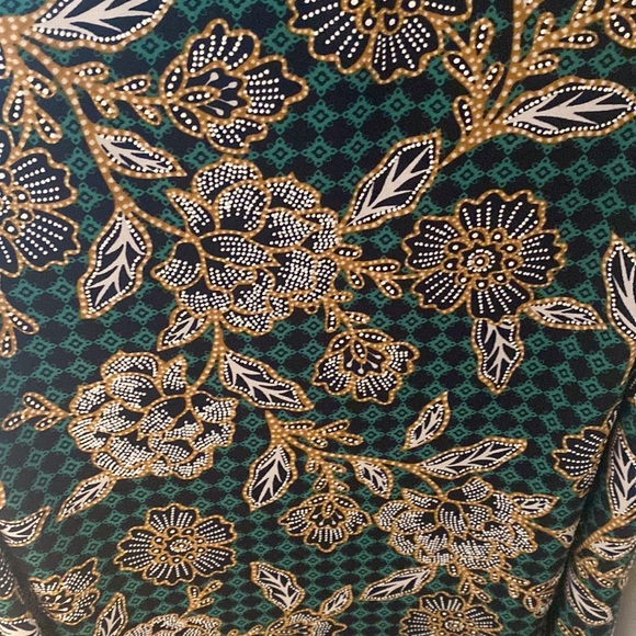 GREEN FLORAL PRINT DRESS NWT SZ XXL - Picture 2 of 6